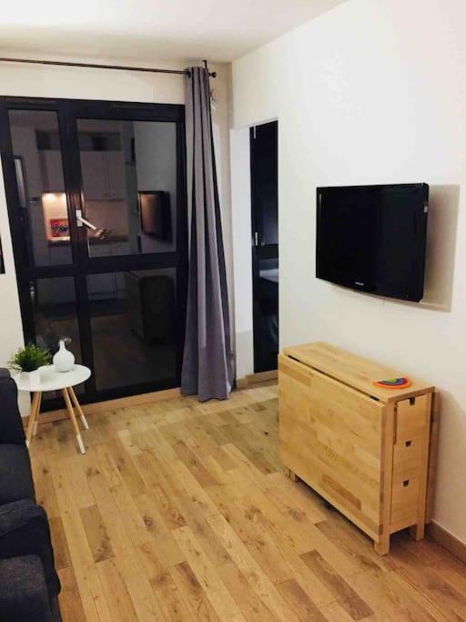 Ma Place Au Sud Aix Parking Aix-en-Provence Ngoại thất bức ảnh